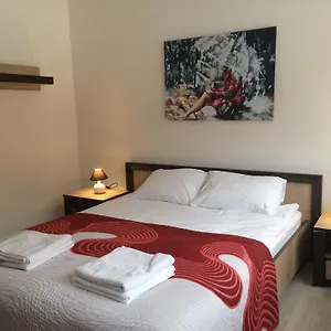 Mona Przy Stacji Metra Apartament Warszawa